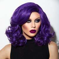 Lace front Diva / Drag pruik groot volume Reagan Electric Grape